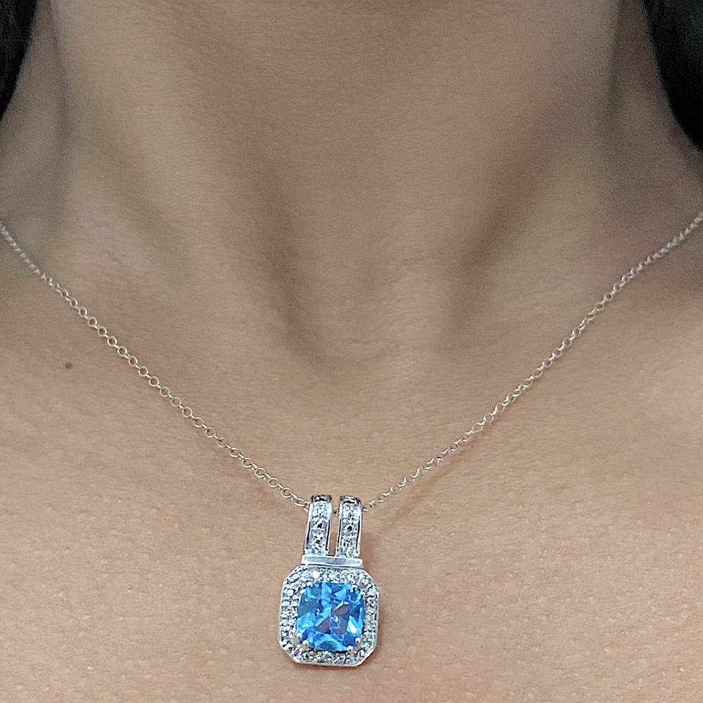 Aquamarine Stone Chain